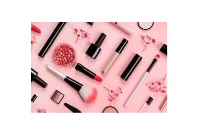 Makeup Essentials Every Beginner Should Own